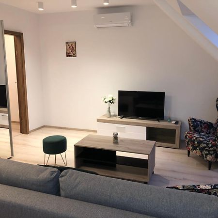 Diamond Apartman Debrecen Eksteriør bilde