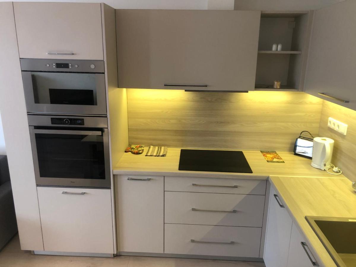 Diamond Apartman Debrecen Eksteriør bilde