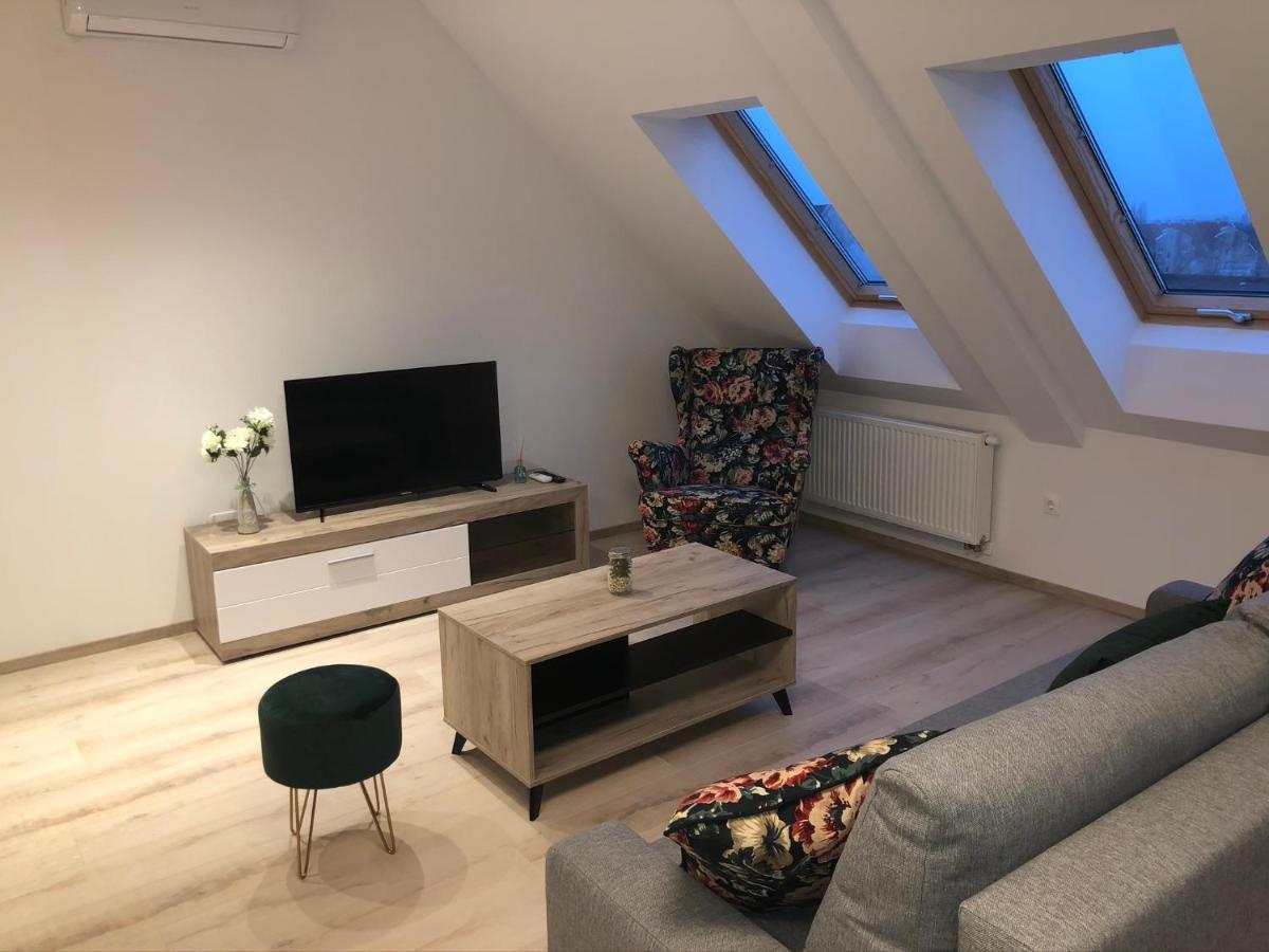 Diamond Apartman Debrecen Eksteriør bilde