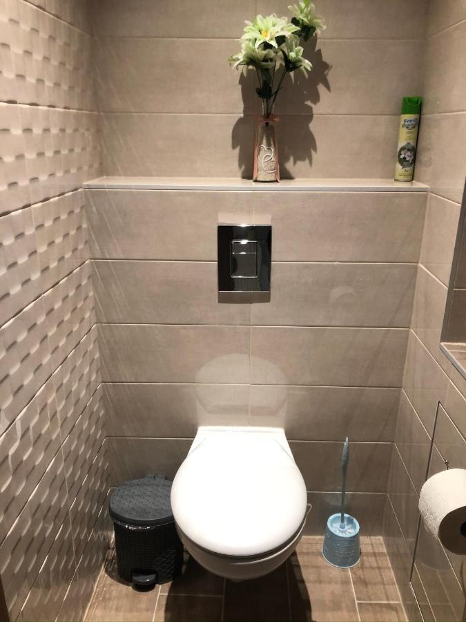 Diamond Apartman Debrecen Eksteriør bilde