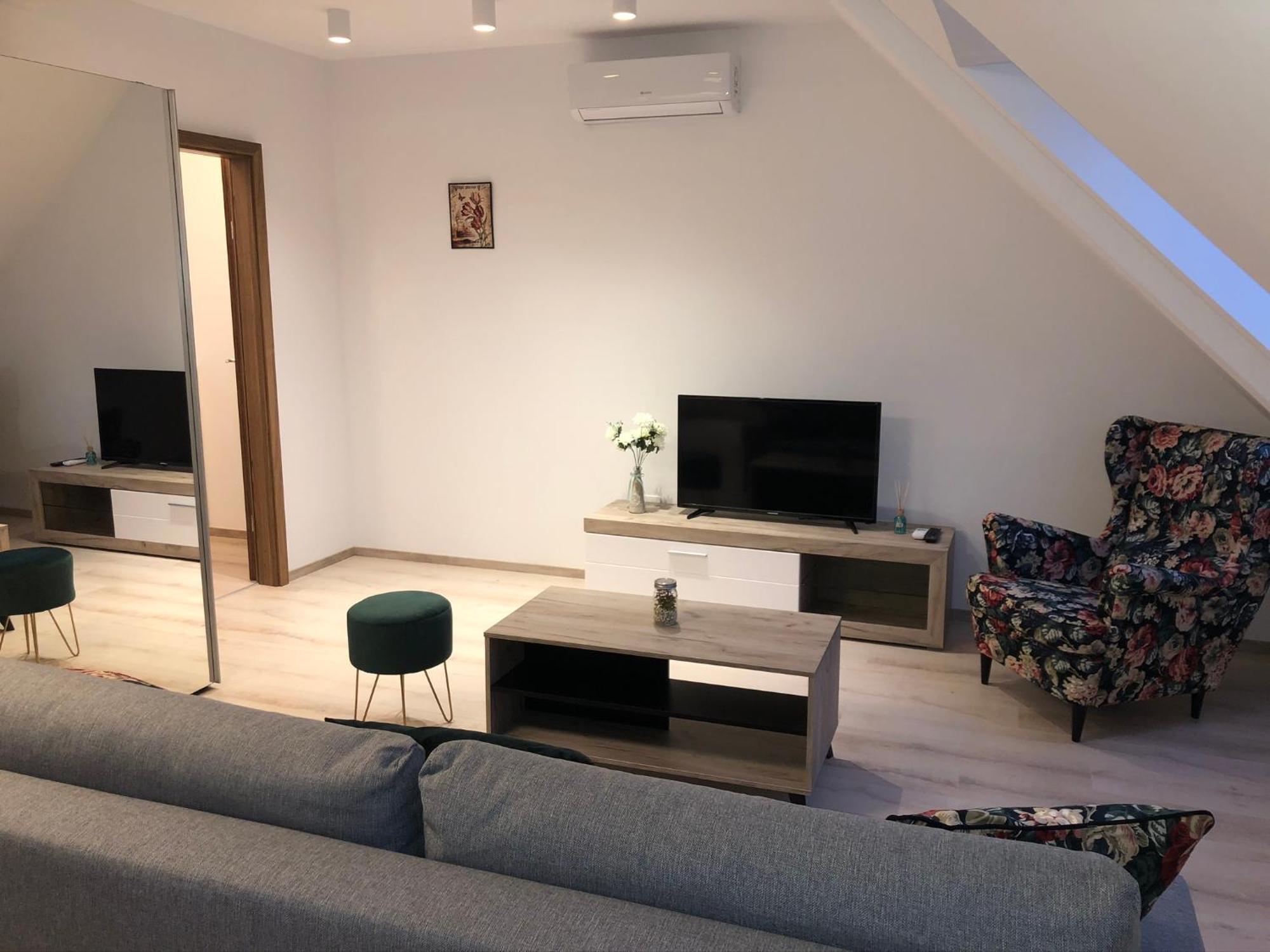 Diamond Apartman Debrecen Eksteriør bilde
