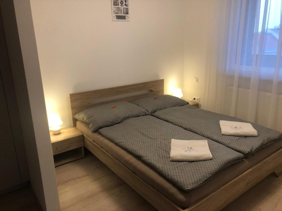 Diamond Apartman Debrecen Eksteriør bilde