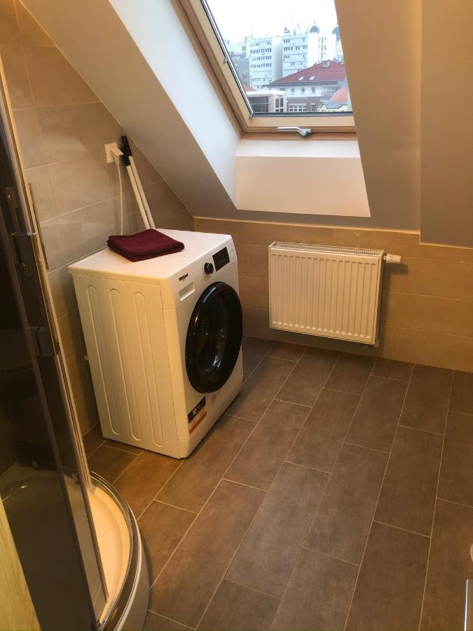 Diamond Apartman Debrecen Eksteriør bilde